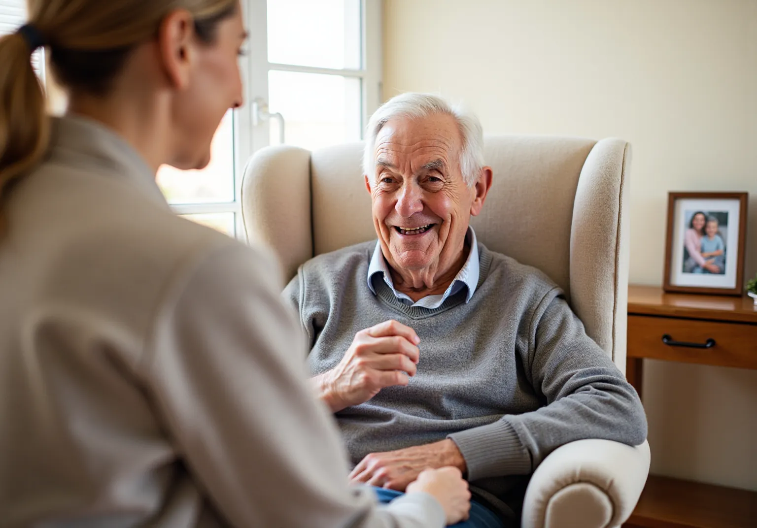 10 Benefits of In Home Care Support Services for Family Caregivers